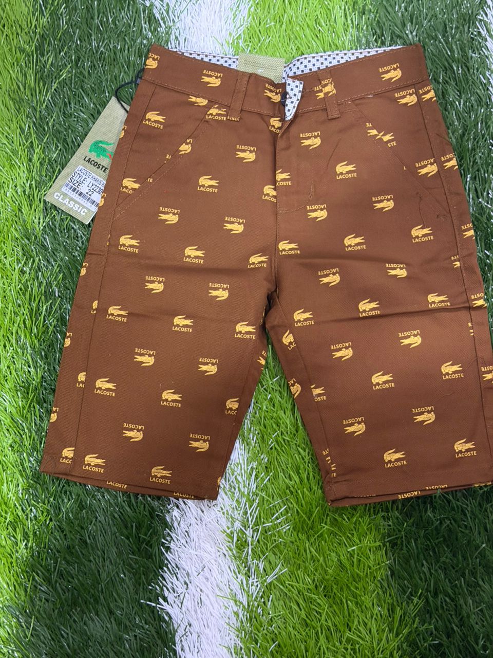 Lacoste shorts - Image 4