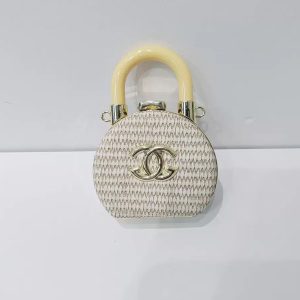 Girl’s Clutch Bag 4