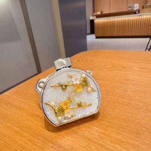 Girl’s Clutch Bag 8