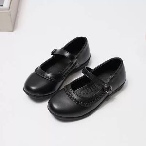 Girls School Shoe 3